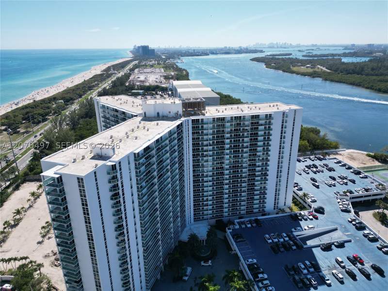 2 bedroom Condominium at 100 Bayview Dr 1626, Arlen House East Condo, Sunny Isles Beach — photo 4