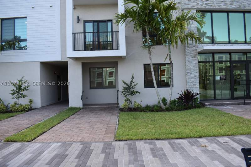 2 bedroom Condominium at 4640 NW 84 16, Urbana At The Residences C, Doral — photo 3