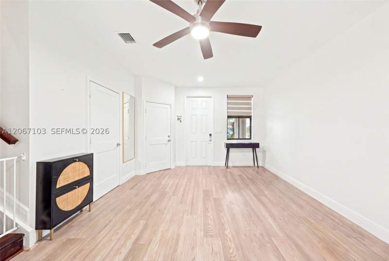 4 bedroom SingleFamilyResidence at 3478 W 110th St, Aquabella North, Hialeah — photo 3