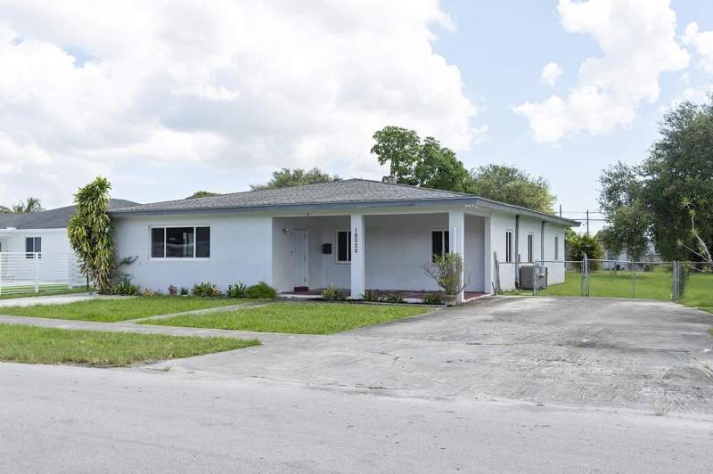 4 bedroom SingleFamilyResidence at 16025 NW 20th Avenue, Bunche Park, Miami Gardens — photo 2