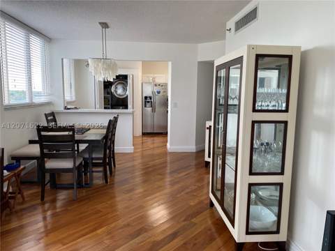 6422 Collins Ave 501, Miami Beach FL - photo 11 of 50
