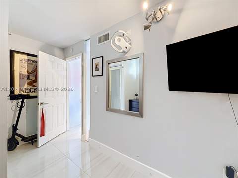 6900 Bay Dr 11G, Miami Beach FL - photo 19 of 40