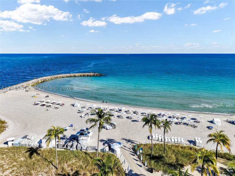 2 bedroom Condominium at 10295 Collins Ave 402, 10295 Collins Ave Resdnta, Bal Harbour — photo 2