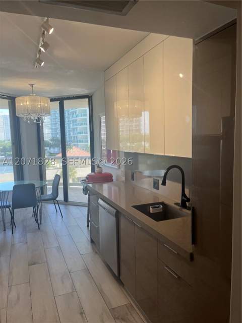 20191 E Country Club Dr 503, Aventura FL - photo 12 of 28