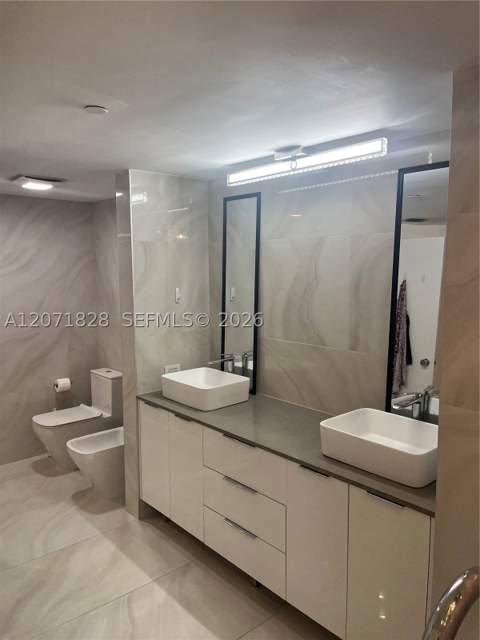 20191 E Country Club Dr 503, Aventura FL - photo 6 of 28
