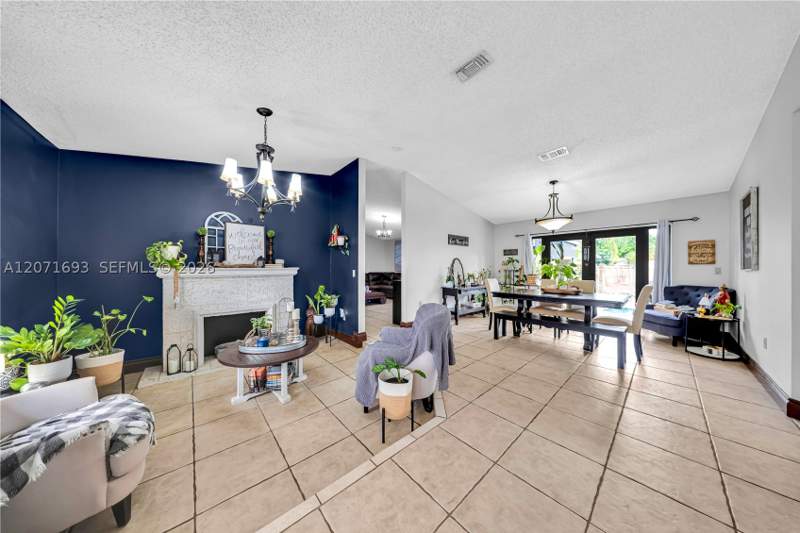 4 bedroom SingleFamilyResidence at 13991 SW 159 terrace, Mediterrania, Miami — photo 4