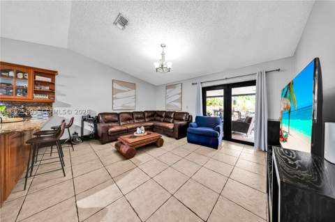 13991 SW 159 terrace, Miami FL - photo 8 of 25