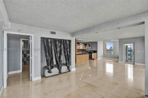 1351 NE Miami Gardens Dr PH15E, Miami FL - photo 18 of 33