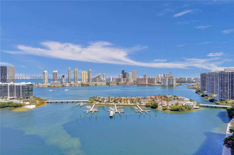 3 bedroom Condominium at 3201 NE 183rd St 2403, The Peninsula Condo, Aventura — photo 4
