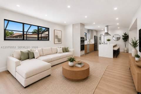 480 NE 109th St, Miami FL - photo 6 of 18