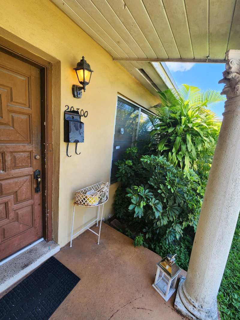 3 bedroom SingleFamilyResidence at 20300 NE 12th Court, Mansionette Homes Sec 2, Miami — photo 1