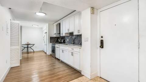 900 NE 195th Street 217, Miami FL - photo 10 of 38