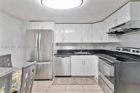 250 174th St 2211, Sunny Isles Beach FL - photo 11 of 12