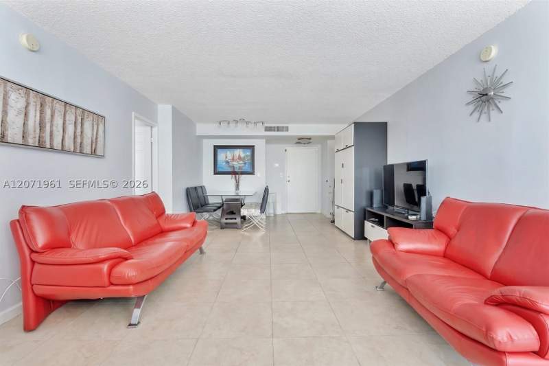2 bedroom Condominium at 250 174th St 2211, Winston Towers 100 Condo, Sunny Isles Beach — photo 5