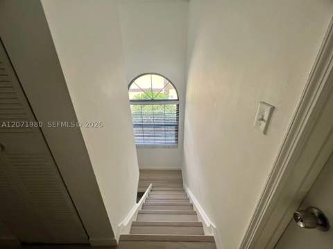 1133 NE 210th Ter, Miami FL - photo 14 of 34