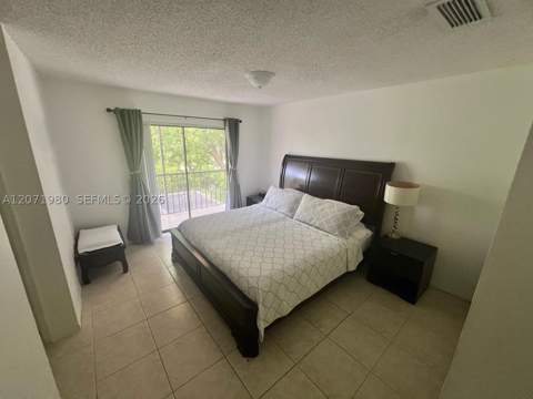1133 NE 210th Ter, Miami FL - photo 17 of 34