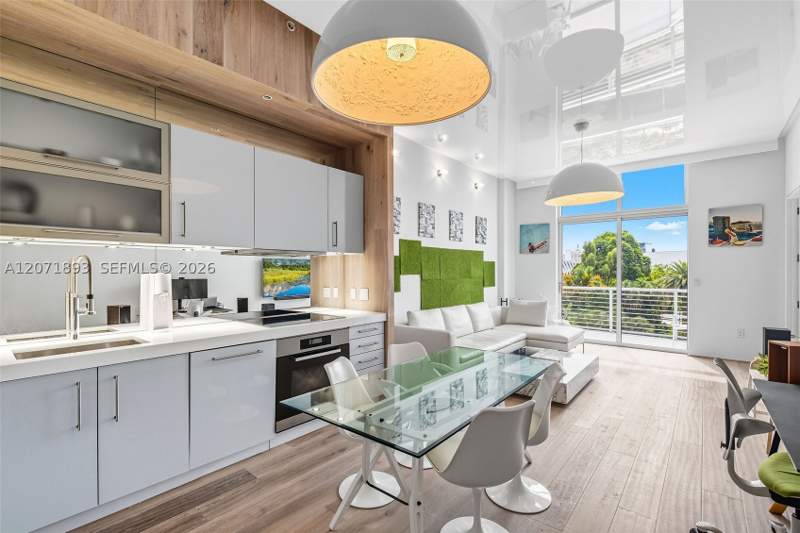 1 bedroom Condominium at 2001 Meridian Ave 518, The Meridian Condo, Miami Beach — photo 3
