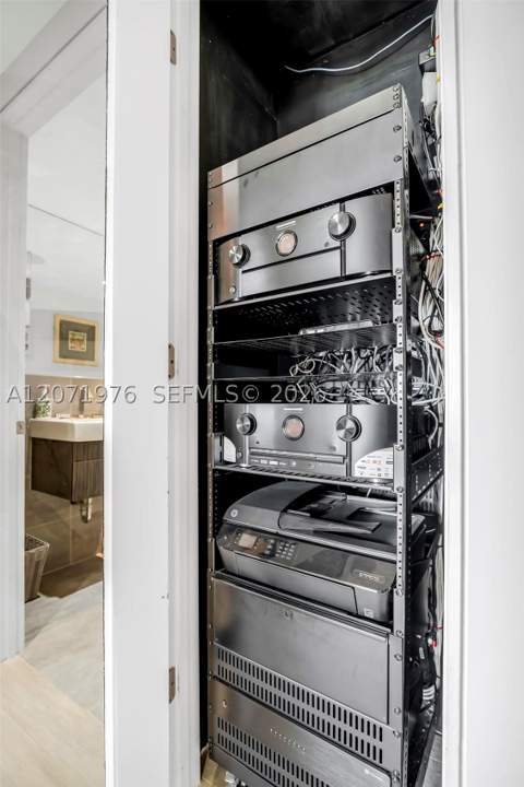 5600 Collins Ave 11S, Miami Beach FL - photo 15 of 54