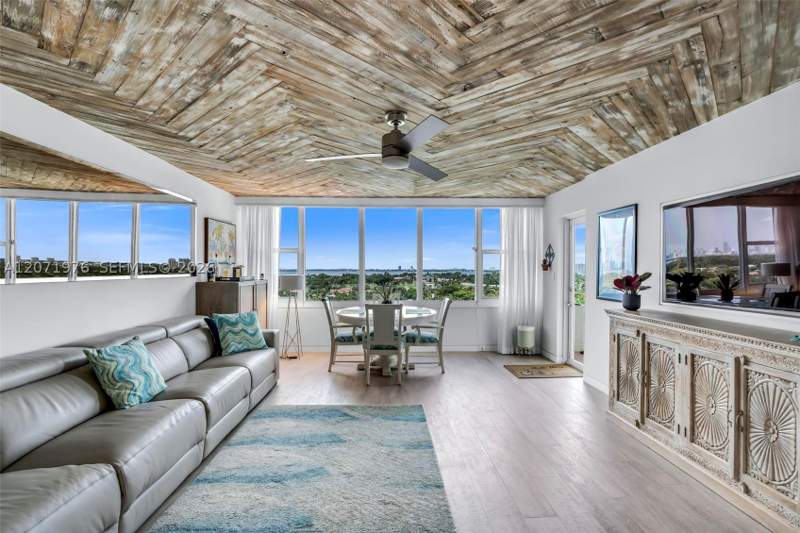 2 bedroom Condominium at 5600 Collins Ave 11S, 5600 Condo, Miami Beach — photo 5