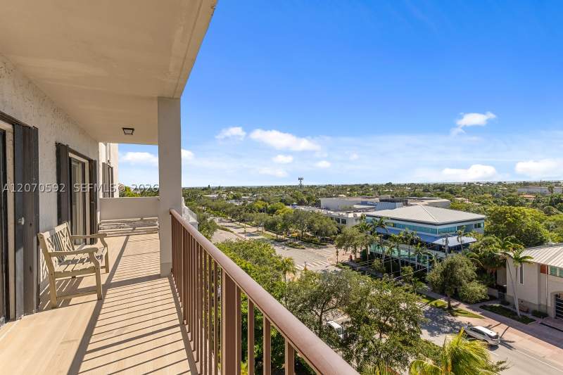 3 bedroom Condominium at 575 Crandon Blvd 801, Key Bisc Ambassador Condo, Key Biscayne — photo 3