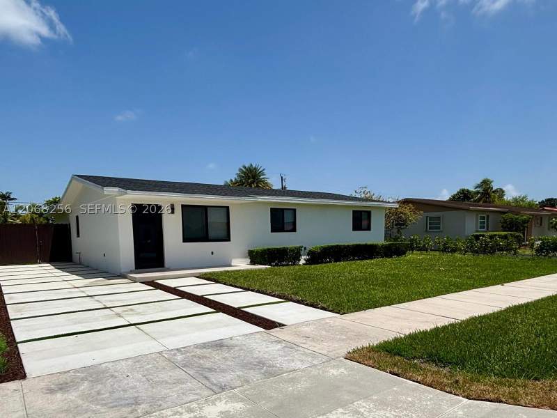 3 bedroom SingleFamilyResidence at 10821 SW 63rd St, Snapper Creek Estates Sec, Miami — photo 2