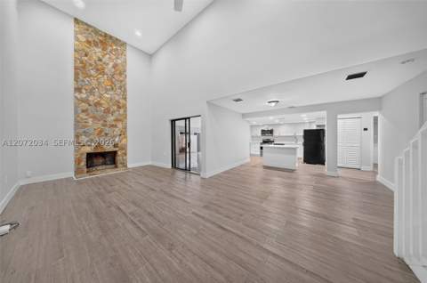6637 NW 181st Ln, Hialeah FL - photo 16 of 45