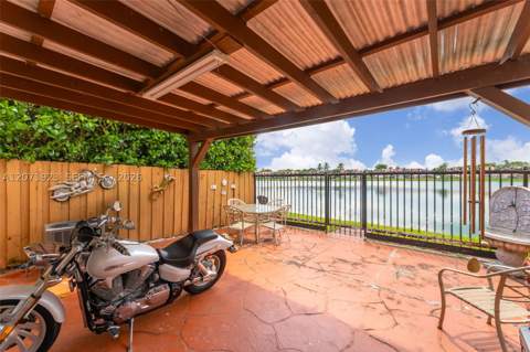 17672 SW 139th Ct, Miami FL - photo 21 of 35