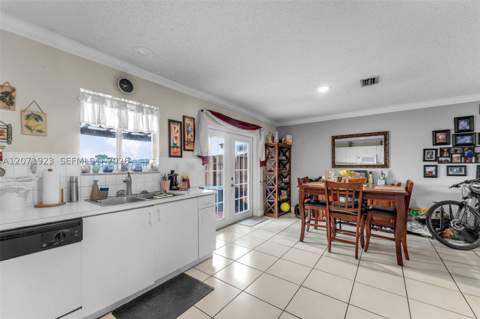 17672 SW 139th Ct, Miami FL - photo 8 of 35