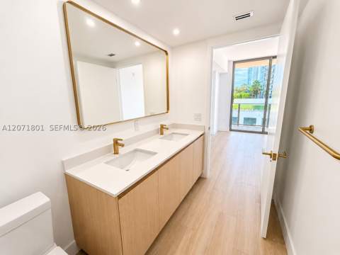 90 NE 32nd St 709, Miami FL - photo 10 of 24