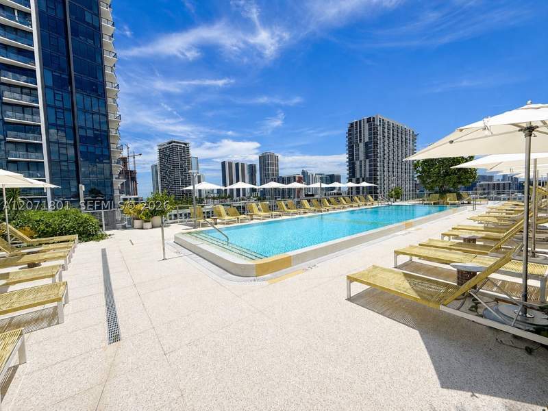 1 bedroom Condominium at 90 NE 32nd St 709, The Standard Midtown, Miami — photo 3