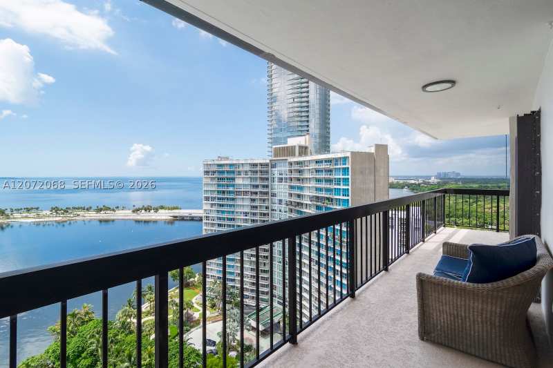 2 bedroom Condominium at 2333 Brickell Ave 2212, Brickell Bay Club Condo, Miami — photo 1