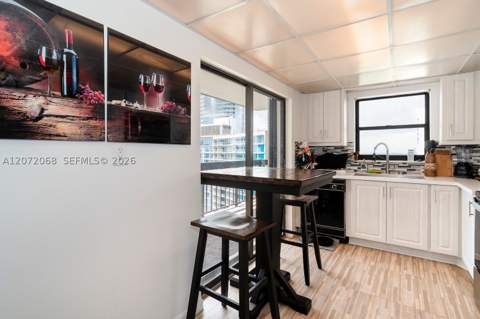 2333 Brickell Ave 2212, Miami FL - photo 12 of 26