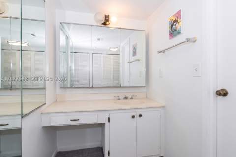 2333 Brickell Ave 2212, Miami FL - photo 23 of 26