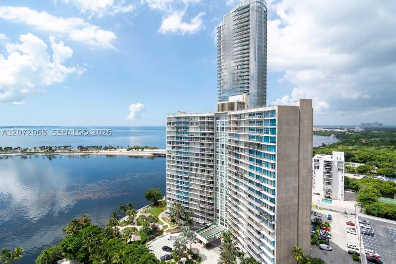2 bedroom Condominium at 2333 Brickell Ave 2212, Brickell Bay Club Condo, Miami — photo 4