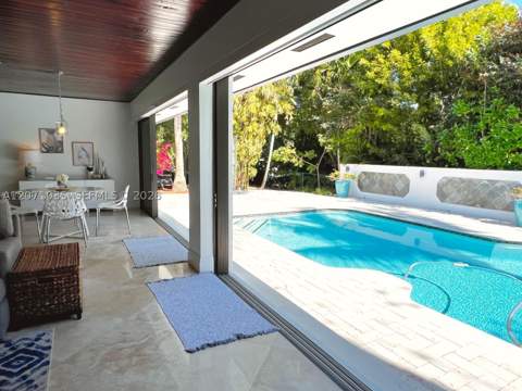 17615 SW 80th, Palmetto Bay FL - photo 21 of 43