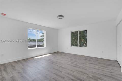 1627 NW 40th St, Miami FL - photo 13 of 24
