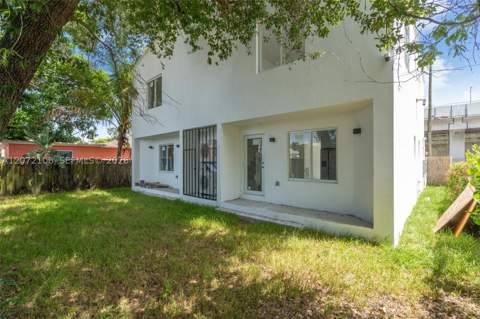 1627 NW 40th St, Miami FL - photo 21 of 24