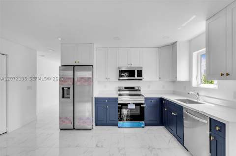 1627 NW 40th St, Miami FL - photo 6 of 24