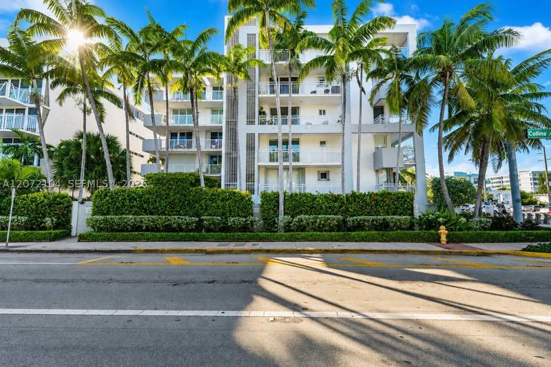 2 bedroom Condominium at 7832 Collins Ave 202, Park Beach Club Condo, Miami Beach — photo 5