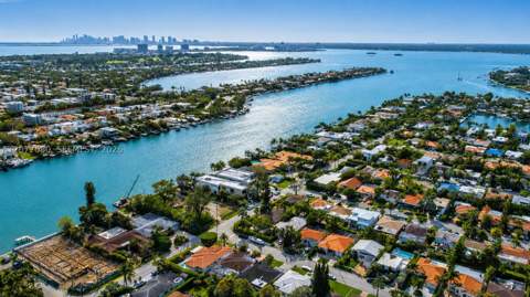 8819 Dickens Ave, Surfside FL - photo 23 of 36