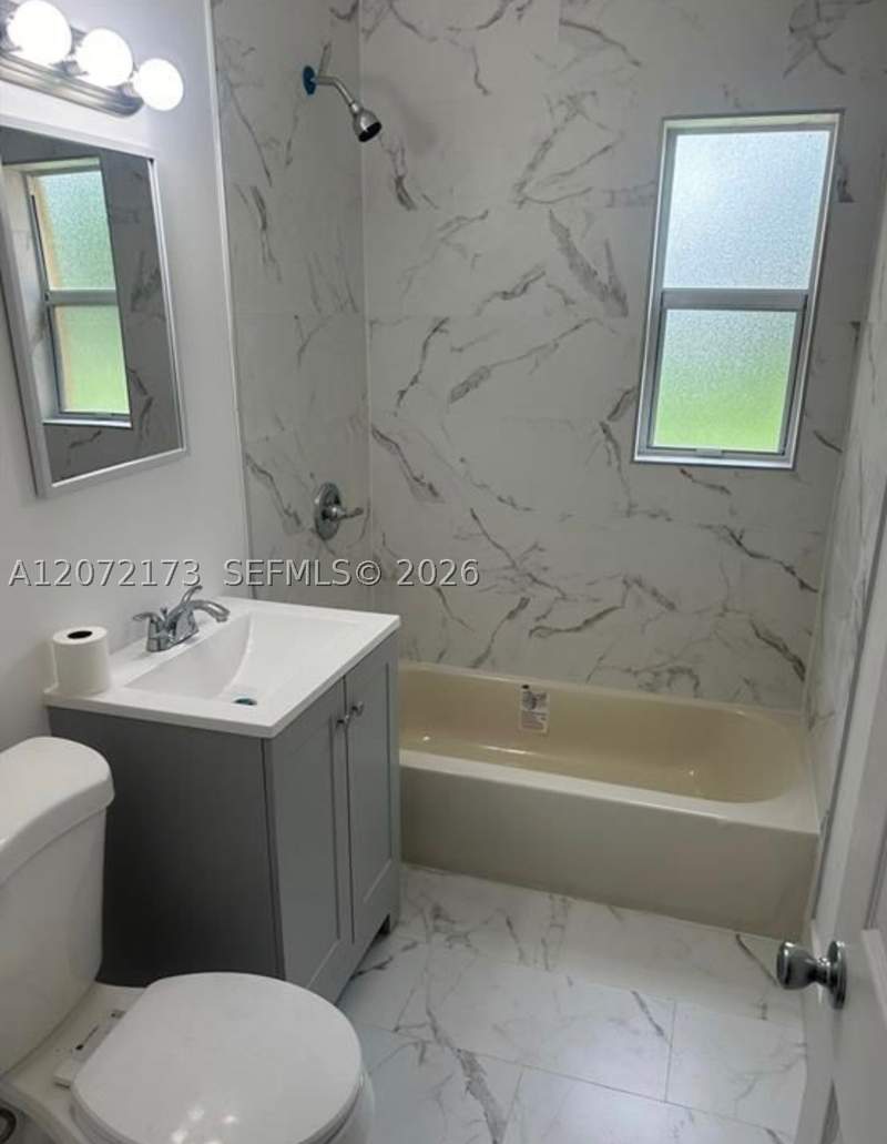 3 bedroom SingleFamilyResidence at 1245 NW 126th St, Sunkist Grove, North Miami — photo 4