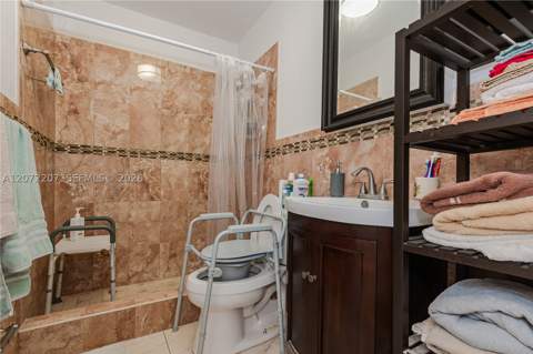 334 E 11th St, Hialeah FL - photo 12 of 37