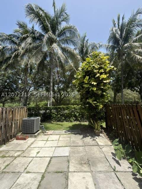 2245 NE 42nd Ave, Homestead FL - photo 16 of 18