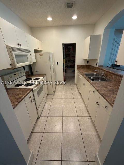 2245 NE 42nd Ave, Homestead FL - photo 9 of 18