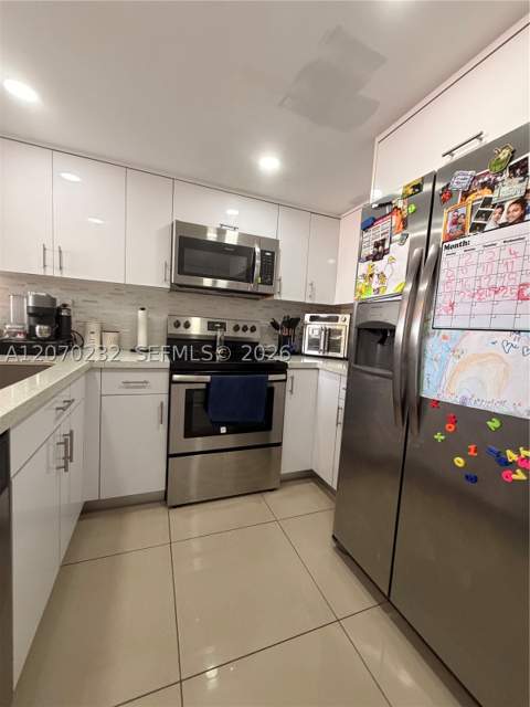 12241 SW 16th Ter 102-K, Miami FL - photo 13 of 35