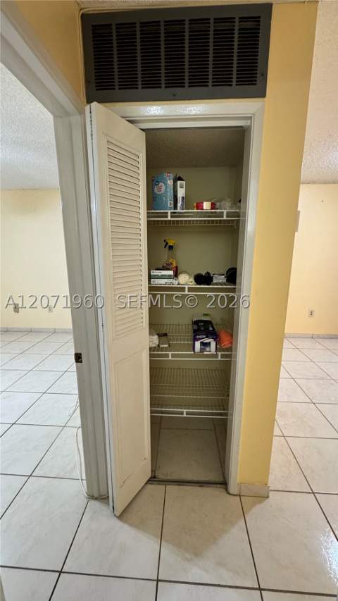 160 NE 203rd Ter E20, Miami Gardens FL - photo 11 of 26