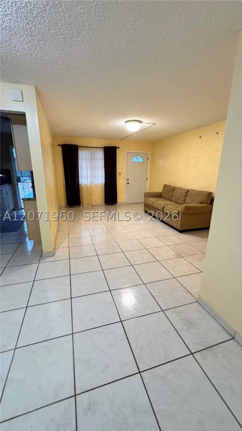 160 NE 203rd Ter E20, Miami Gardens FL - photo 13 of 26