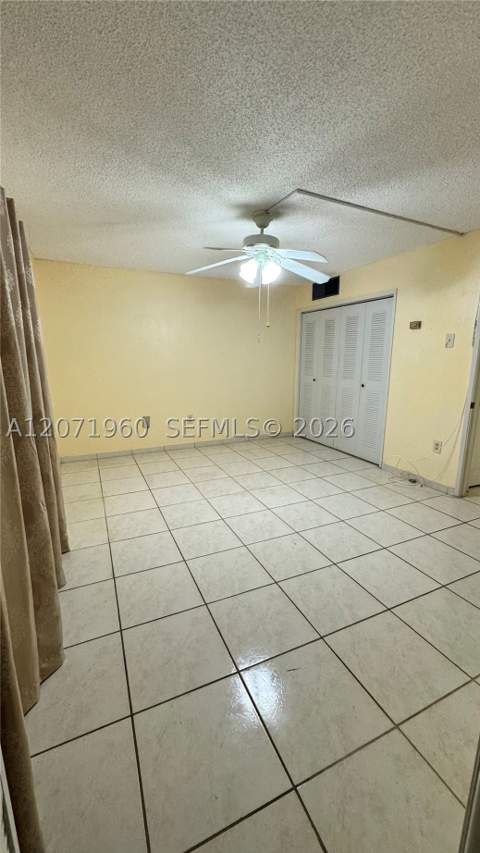 160 NE 203rd Ter E20, Miami Gardens FL - photo 21 of 26