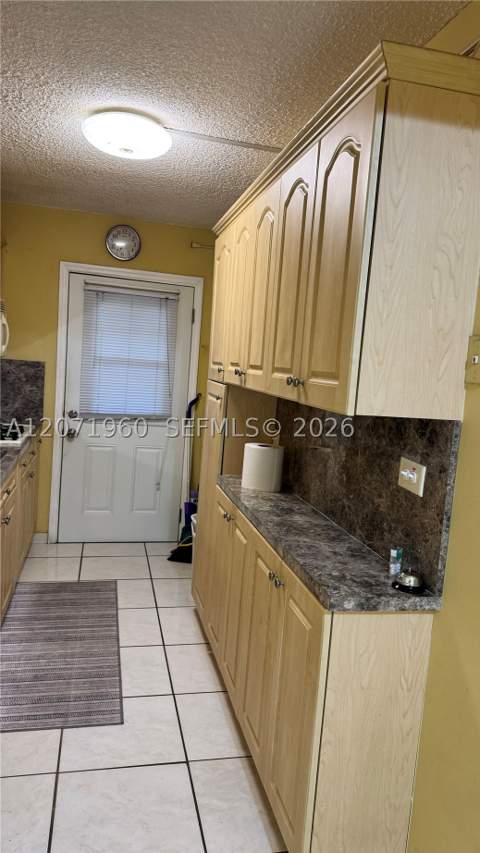 160 NE 203rd Ter E20, Miami Gardens FL - photo 23 of 26