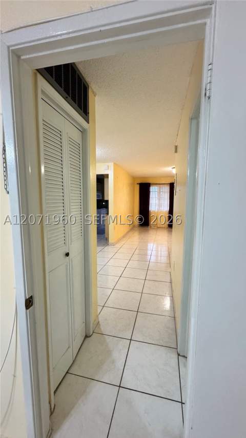 160 NE 203rd Ter E20, Miami Gardens FL - photo 7 of 26